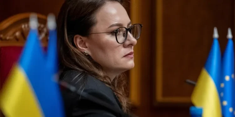 உக்ரைனின் புதிய பிரதமராக யூலியா நியமனம் !