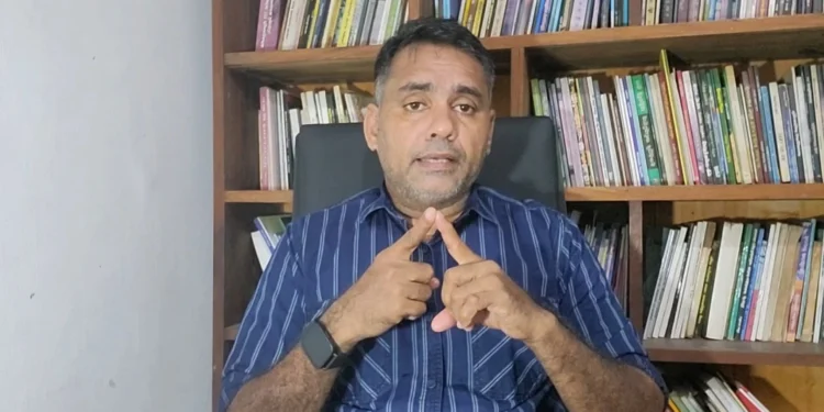 ஊடகவியலாளர் யூ.எல். மப்றூக் மீது தாக்குதல் : பொலிஸில் முறைப்பாடு  