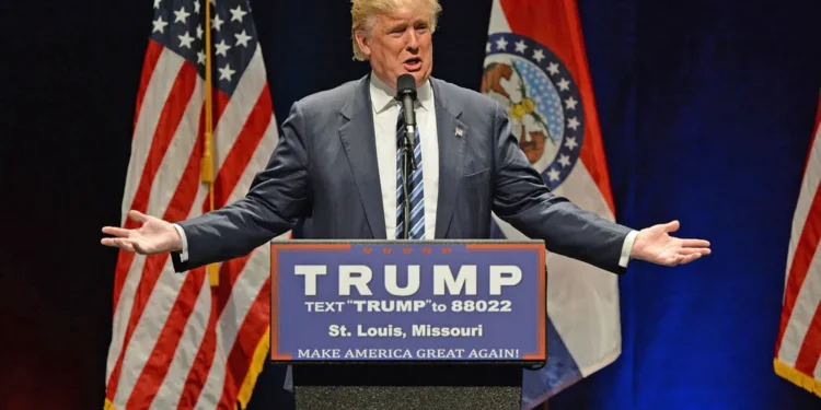 பிரிக்ஸ் அமைப்புடன் இணைந்து செயற்படும் நாடுகளிற்கு எதிராக மேலும் பத்துவீத வரி – டிரம்ப்