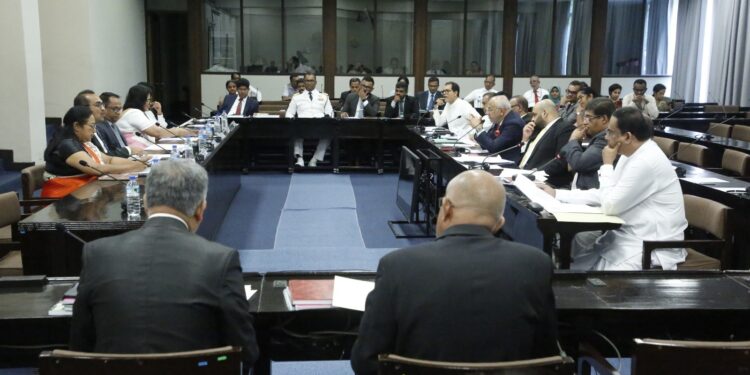 தேசபந்து தென்னகோனை பொலிஸ்மா அதிபர் பதவியிலிருந்து அகற்றும் தீர்மானம் : ஓகஸ்ட் 5ஆம் திகதி விவாதம்