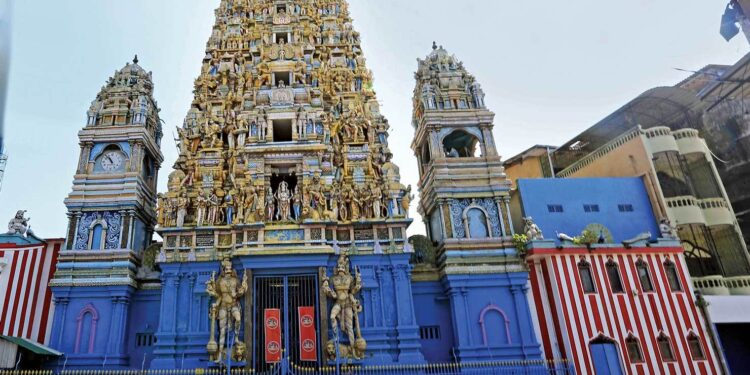 கொழும்பு கொம்பனித் தெரு சிவசுப்பிரமணிய சுவாமி கோவிலின் தங்கரத திருவிழா – 2025