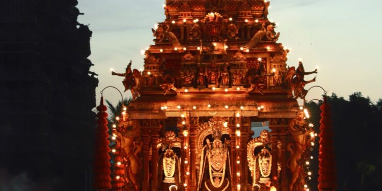 யாழ்ப்பாணம் நல்லூர் கந்தசுவாமி தேவஸ்தான வருடாந்த பெருந்திருவிழா-10ம் நாள் மஞ்சத்திருவிழா-07.08.2025