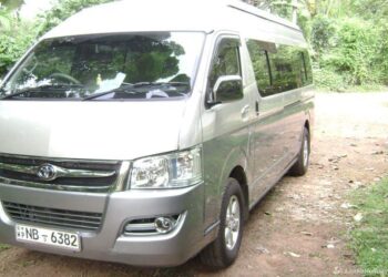 கணேமுல்ல பகுதியில் சொகுசு ஜீப் வாகனம் கைப்பற்றல்!