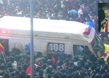 நடிக் விஜயின் பிரச்சார கூட்டத்தில் சன நெரிசல் – 31 பேர் பலி