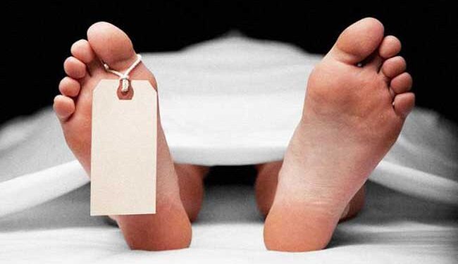 ஓடும் பேருந்திலிருந்து தவறி விழுந்து இளைஞன் பலி!