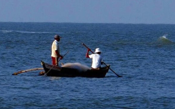 கடற்றொழிலுக்கு சென்ற இருவர் மாயம்!