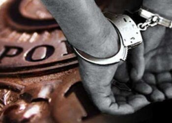 கஞ்சா கடத்திய கான்ஸ்டபிள் கைது!