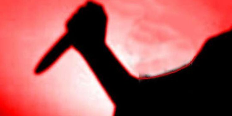 கூரிய ஆயுதங்களால் தாக்கப்பட்ட வயோதிபத் தம்பதி