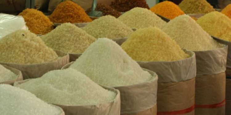 வழக்குத் தாக்கல் செய்யப்பட்ட 105 வர்த்தக நிலையங்கள்!