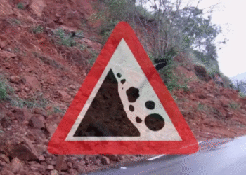 4 மாவட்டங்களுக்கு மண்சரிவு எச்சரிக்கை!