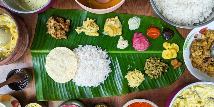 லஞ்ச் சீற்றுக்கு மாற்றீடாக வாழை இலை!