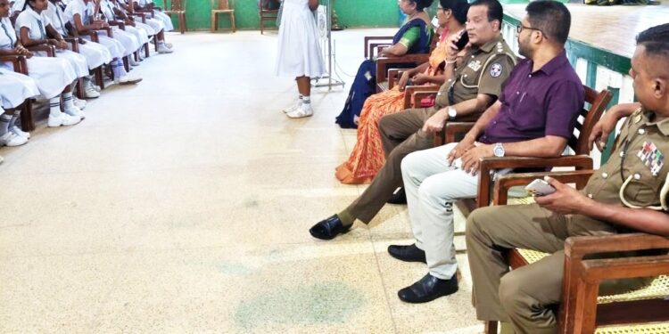 யாழில் வீதிப் பாதுகாப்பு மற்றும் போதைப் பொருள் தடுப்பு!