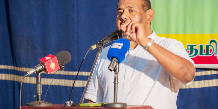 அரசியலமைப்பு நிறைவேற்றத்தைத் தடுக்க அனைவரும் செயற்பாட்டாளர்களாக மாறவேண்டும் : கஜேந்திரகுமார்!