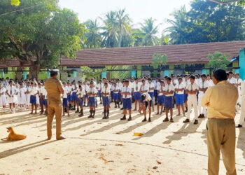 நாவற்குழியில் விழிப்புணர்வு!