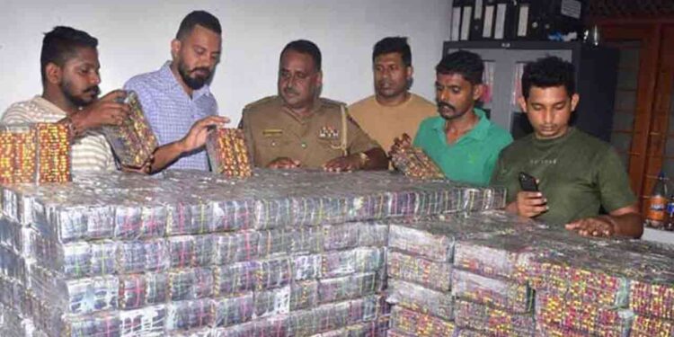 3 இலட்சத்து ஐம்பதாயிரம் போதை மாத்திரை கடத்தல்!