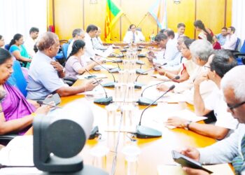 பாதிக்கப்பட்ட ஆசிரியர்கள் முறையீடு செய்யலாம் : வட மாகாண ஆளுநர்