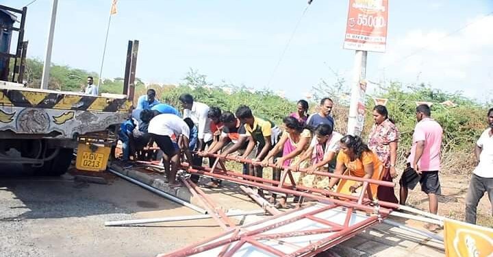 திருக்கேதீஸ்வர வளைவு உடைப்பு : 10 பேருக்கு விசாரணை!