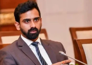 குரங்கு போல தாவும் ஆளும்கட்சி உறுப்பினர் – ஜீவன் தொண்டமான் சீற்றம்!