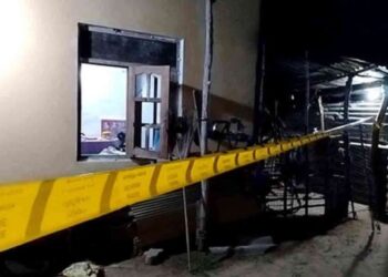 சடலமாக மீட்கப்பட்ட இளம் தம்பதியினர்!