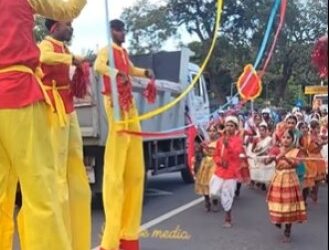 கிளிநொச்சியில் கண்களை கவர்ந்த பாரம்பரிய நடனங்கள்!