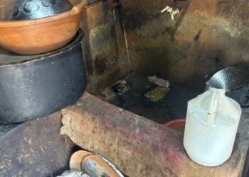 மன்னாரில் கடைகளுக்கு சீல்!