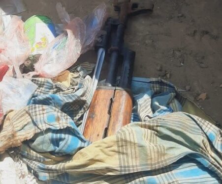 யாழ்.பல்கலையில் துப்பாக்கி உள்ளிட்ட ஆயுதங்கள் மீட்பு!