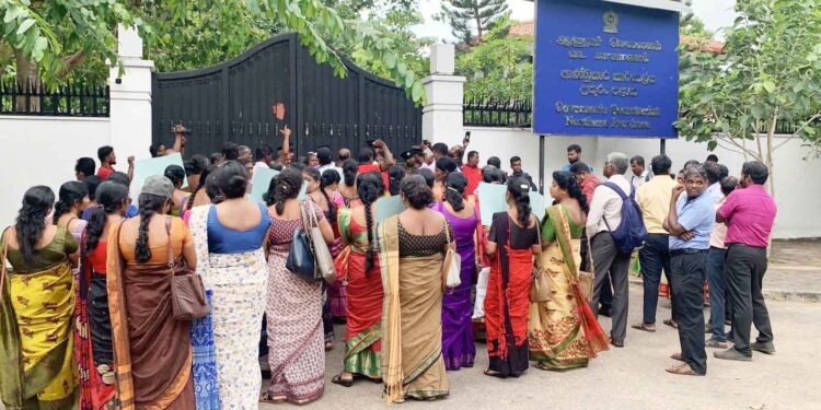 ஆசிரியர்களின் கோரிக்கை நிராகரிப்பட்டால் போராட்டம் நிச்சயம்!