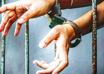 மதனமோகத்துடன் இரு சந்தேகநபர்கள் கைது