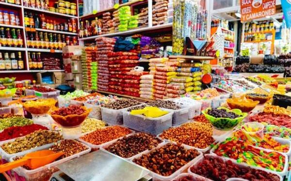 பண்டிகைக் காலத்தில் அத்தியாவசியப் பொருட்களின் விலை குறித்து கவனம்