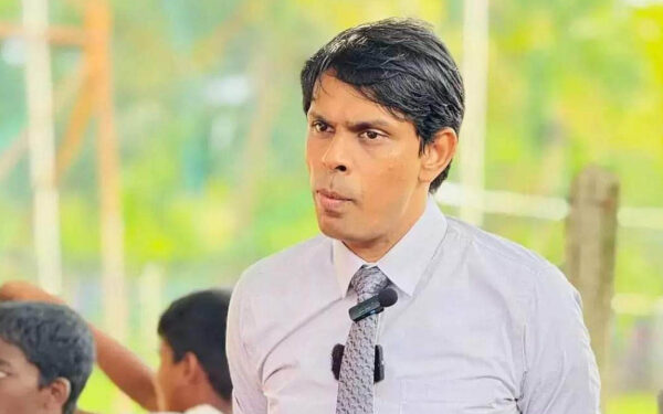 அரசாங்கத்தினுள் ஓரினச் சேர்க்கையாளர்கள் : அர்ச்சுனா தெரிவிப்பு!