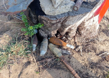 வெடிக்காத நிலையில் மீட்கப்படும் குண்டுகள்