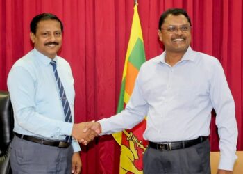 யாழ். பிரதேச செயலாளர் வட மாகாண சபைக்கு இடமாற்றம்!