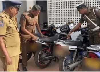 மோட்டார் சைக்கிள் ஓட்டப் பந்தயம் 8 பேர் கைது!