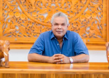 ‘கிளீன் ஸ்ரீலங்கா’ திட்டத்துக்கு தொழிலதிபர் டட்லி சிறிசேன நிதிப் பங்களிப்பு