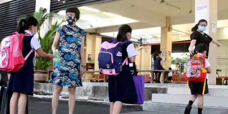 மலேசியாவில் புதிய வகை கொரோனா மர்ம காய்ச்சல்!