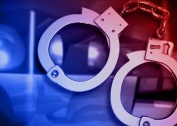 சங்குப்பிட்டியில் சடலமாக மீட்கப்பட்ட பெண் : இருவர் கைது !