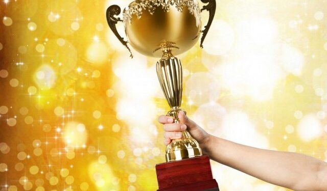 115 ஆண்டு பரிசளிப்பு விழாவும், நிறுவுநர் தின நிகழ்வும்