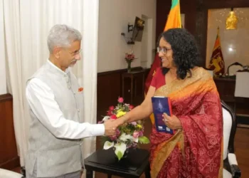 இந்திய வெளிவிவகார அமைச்சரை சந்தித்த இலங்கைப் பிரதமர்!