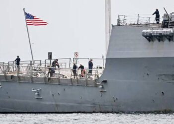 வெனிசுலா கப்பல் மீது அமெரிக்கா தாக்குதல்!