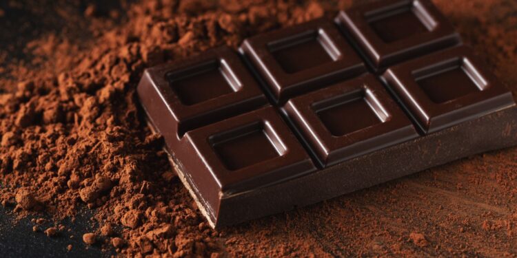 டார்க் சாக்லேட் சாப்பிடுவதால் என்ன ஆகும்?