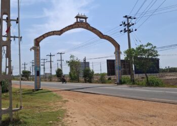 யாழில் உடைக்கப்பட்ட ‘அணையா விளக்கு’