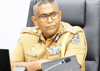 பொலிஸ்மா அதிபரை பாராளுமன்றம் அழையுங்கள் : எதிர்க்கட்சி சபாநாயகரிடம் கோரிக்கை!