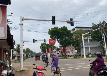 கட்டணம் நிலுவையில் கோப்பாய் சந்தி சமிக்ஞை விளக்கின் மின்சாரம் கட்