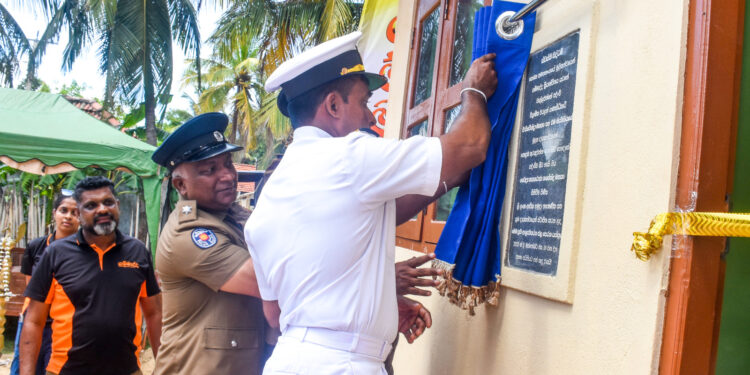 நீர் சுத்திகரிப்பு நிலையங்கள் பொதுமக்களுக்கு கையளிப்பு!