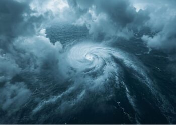 கரையைக் கடந்த மொந்தா புயல்!