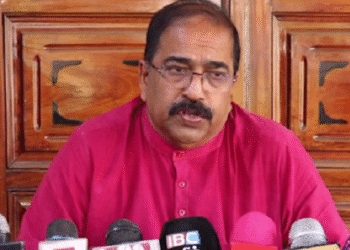 13 ஆவது திருத்தச் சட்டம் தொடர்பில் த.தே.ம. முன்னணியிடம் சரியான கருத்தில்லை : சுரேஷ் பிரேமச்சந்திரன்!