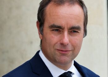 பிரான்ஸ் பிரதமராக செபாஸ்டியன் லெகோர்னு நியமனம்!