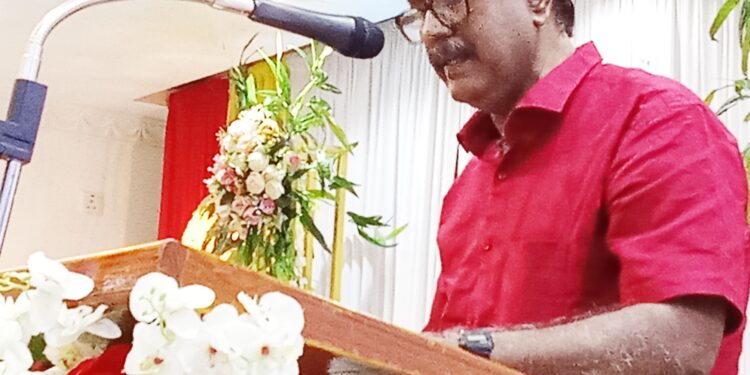 தொற்றா நோய்களிலிருந்து எம்மைப் பாதுகாக்க உடலுக்கேற்ற உணவுகளை எடுக்க வேண்டும்