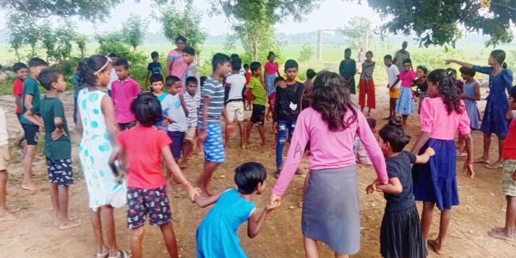 சண்டிலிப்பாய் கலாசாரப் பிரிவின் ஏற்பாட்டில் பாரம்பரிய கிராமிய விளையாட்டு பயிற்சிகள்