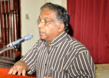 தமிழ் மக்களை பிரதிநிதித்துவப்படுத்துவதற்கு நாட்டில் இவ்வளவு கட்சிகள் தேவைதானா?